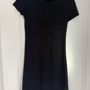 Aritzia Black Short Sleeve Dress